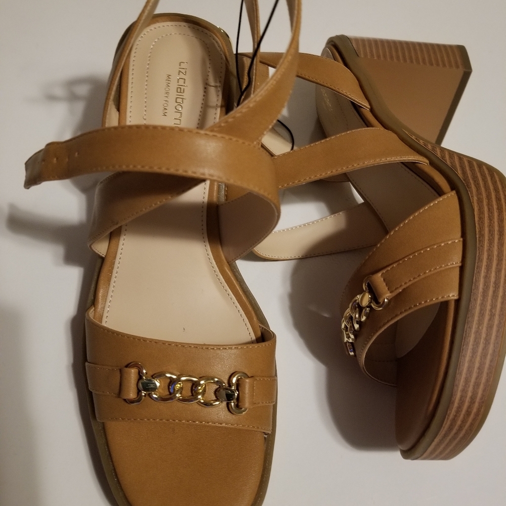Brand New Liz Claiborne *Selby* Tan Block Heel Sandals. New with Box.